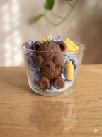 Petit ours brun évasion de parfum